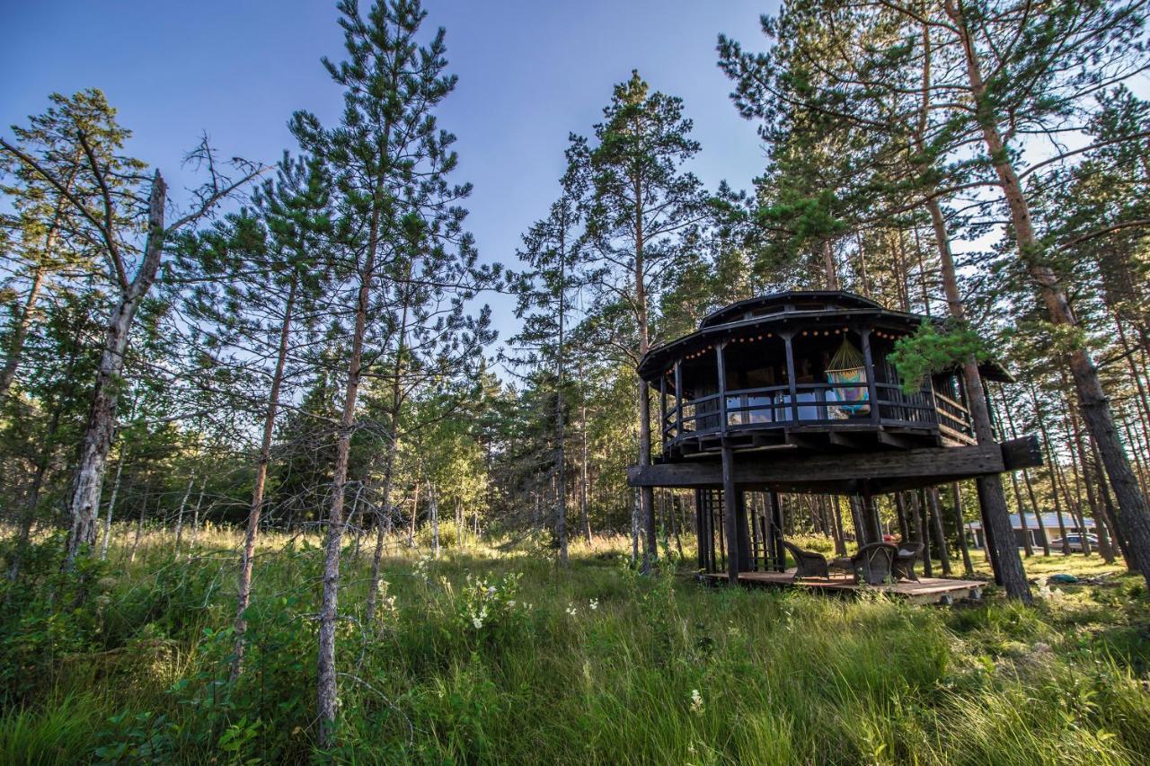 Вилла Sambliku Treehouse Jogisoo Экстерьер фото