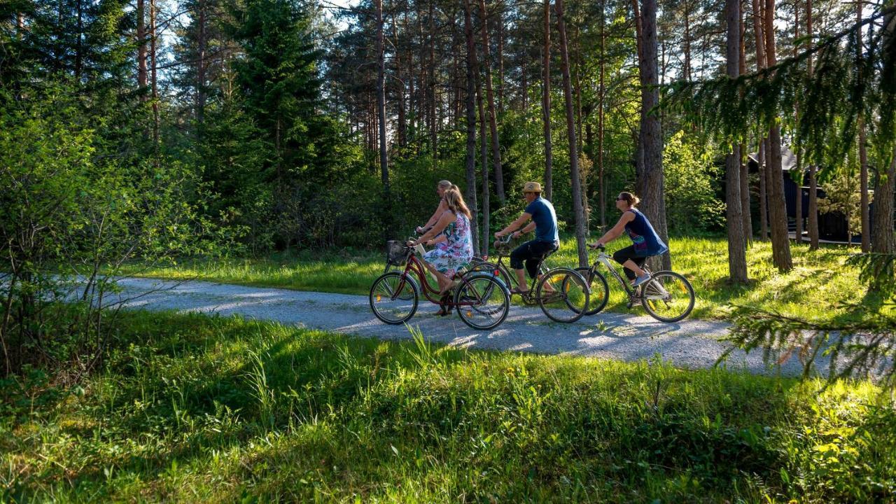 Вилла Sambliku Treehouse Jogisoo Экстерьер фото