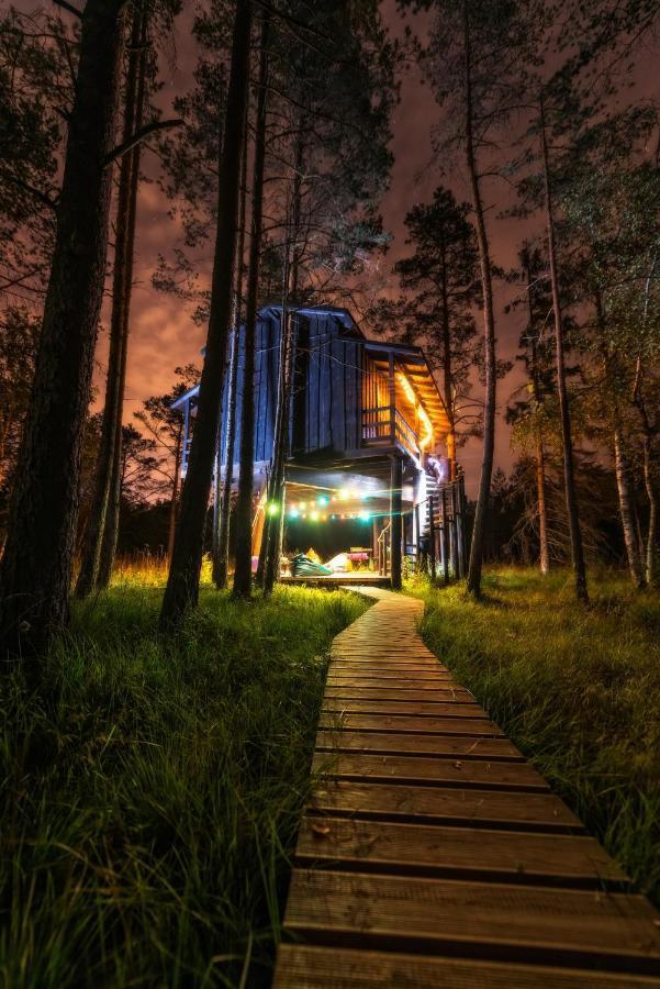 Вилла Sambliku Treehouse Jogisoo Экстерьер фото